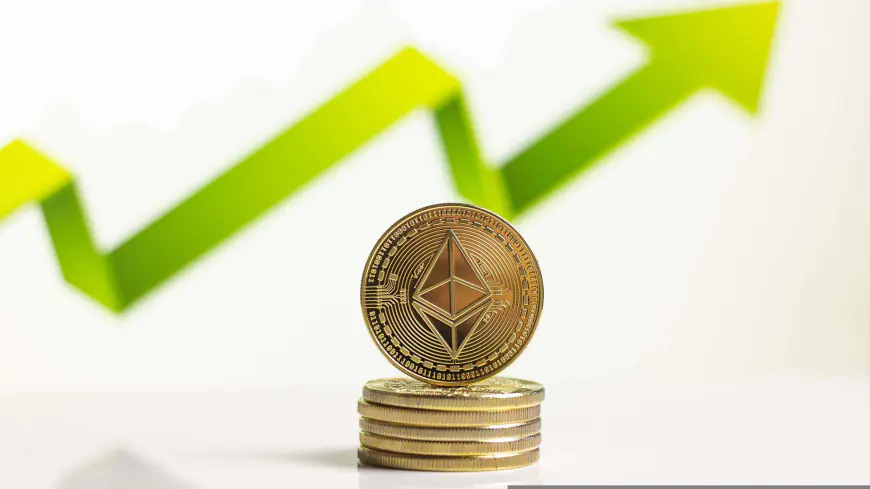 Ethereum Poised for $5K Breakout, Analyst Asserts: ETH Timing Indicates Inevitability 