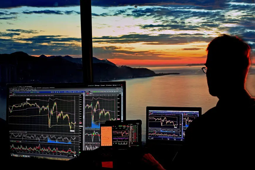 Forex Trading: A Deep Dive into Market Psychology and Trader Behavior