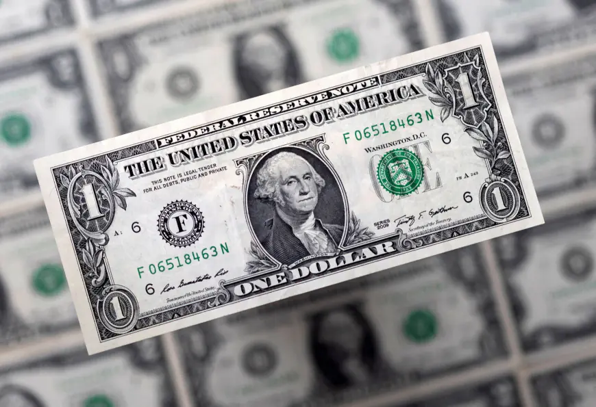 Dollar sinks to yearly lows as markets eagerly await rate cuts