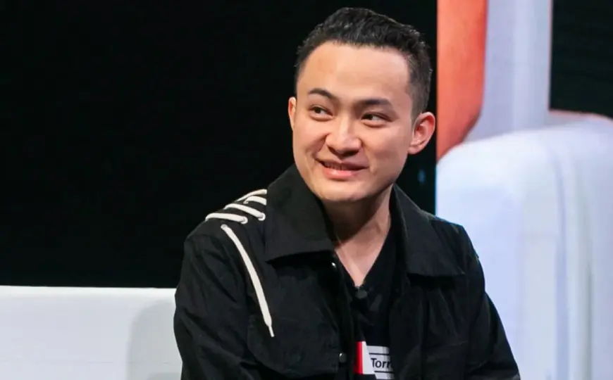 Crypto Fight Night: Tron’s Justin Sun Ready to Battle Vitalik Buterin