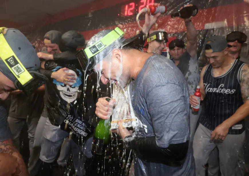 Gleyber Torres’ leadoff-hitting prowess continues in Yankees’ pennant-clinching win