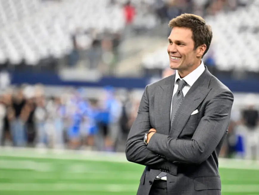 Tom Brady was roasted on ‘SNL’ Weekend Update