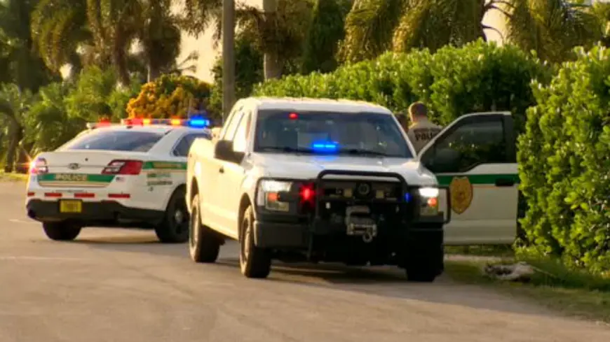 2 dead, 1 detained, 1 on the loose after argument ends in shooting in SW Miami-Dade