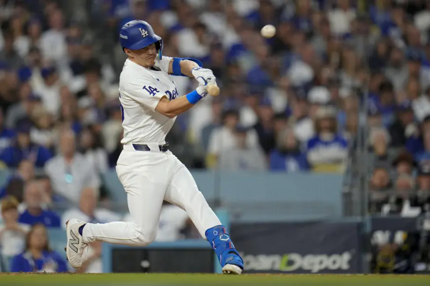 Dodgers finish off Mets with 10-5 win in NLCS