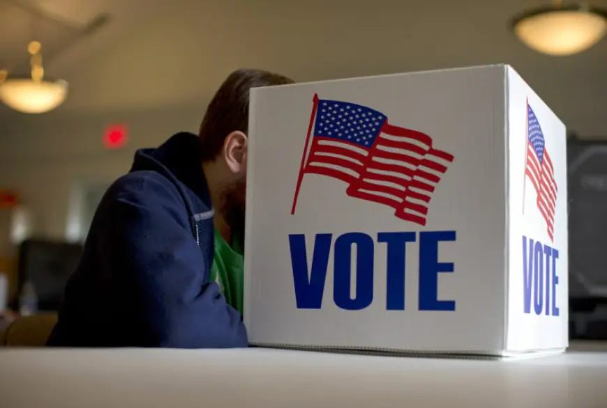 Where you can vote before election day in the St. Louis area