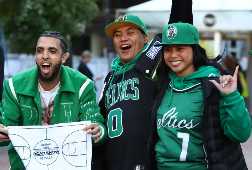 Celtics fans excited for Banner 18 to be risen to the rafters, eyes set on Banner 19