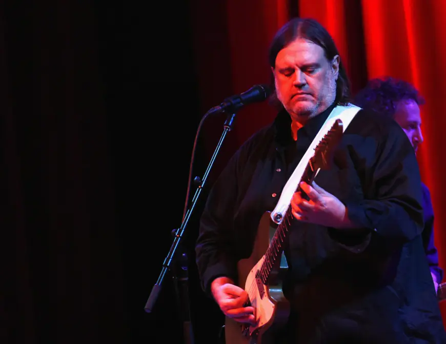 Matthew Sweet suffers ‘debilitating’ stroke, cancels tour