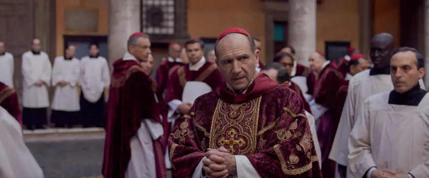 ‘Conclave’ Review: Papal Succession As a Mystery Thriller