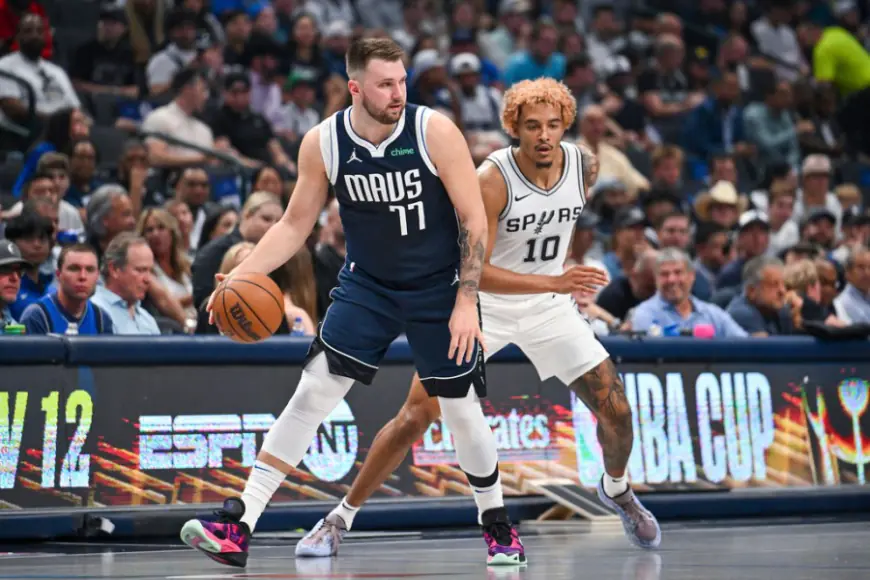 Doncic dominates, Klay shines in debut as Mavs dump Spurs 120-109