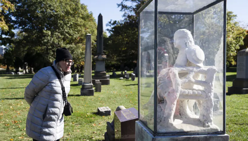 Uptown's Graceland Cemetery is full of symbols, stories ... and possibly ghosts