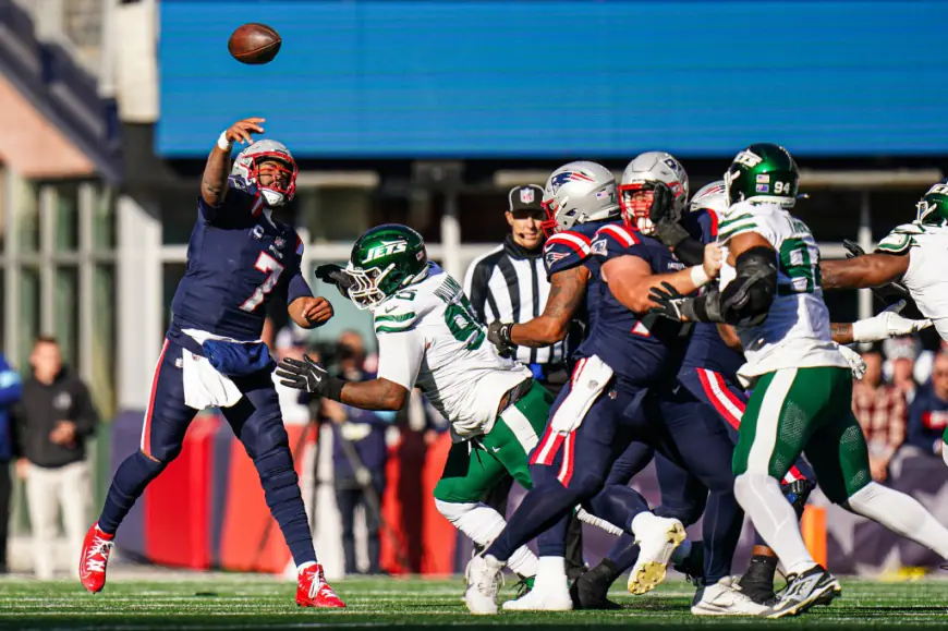 Heroes, zeros from Jets’ loss to Patriots: Jacoby Brissett was savior off the bench