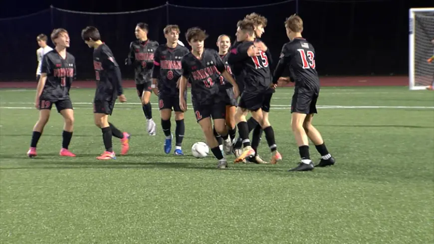 Waterford-Halfmoon boys soccer advances to semifinals