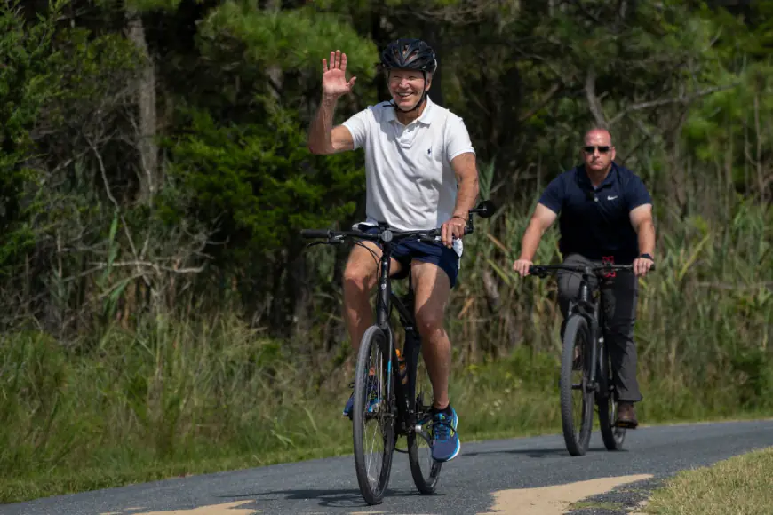 Strava gives away locations of Biden, Trump and Harris, newspaper says