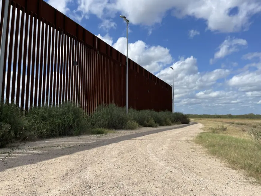 State buys South Texas ranch to build its own border wall