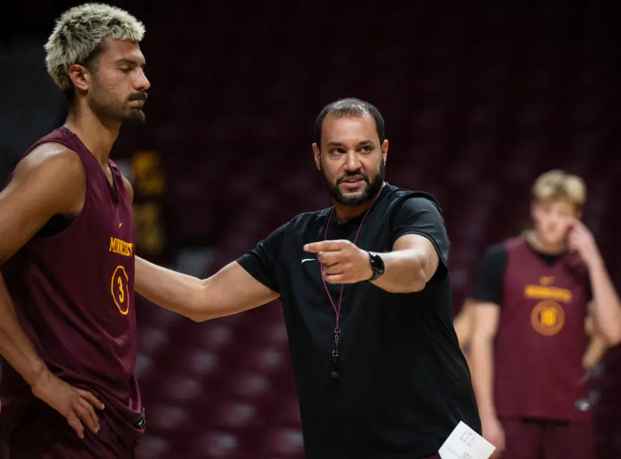 Men’s basketball: Gophers add three-star wing Jacob Ross to 2025 recruiting class