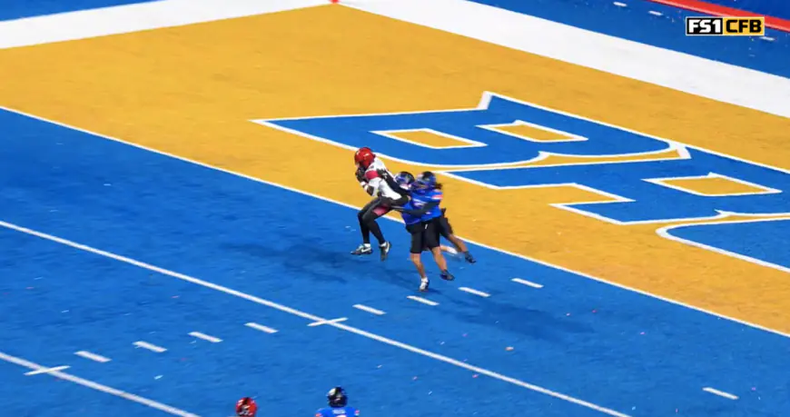 SDSU Dominated by No. 15 Boise State, Which Piles Up 541 Yards in 56-24 Win