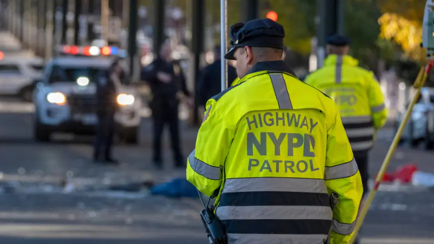 Hit-and-run driver fleeing Harlem NYPD traffic stop fatally strikes bicyclist