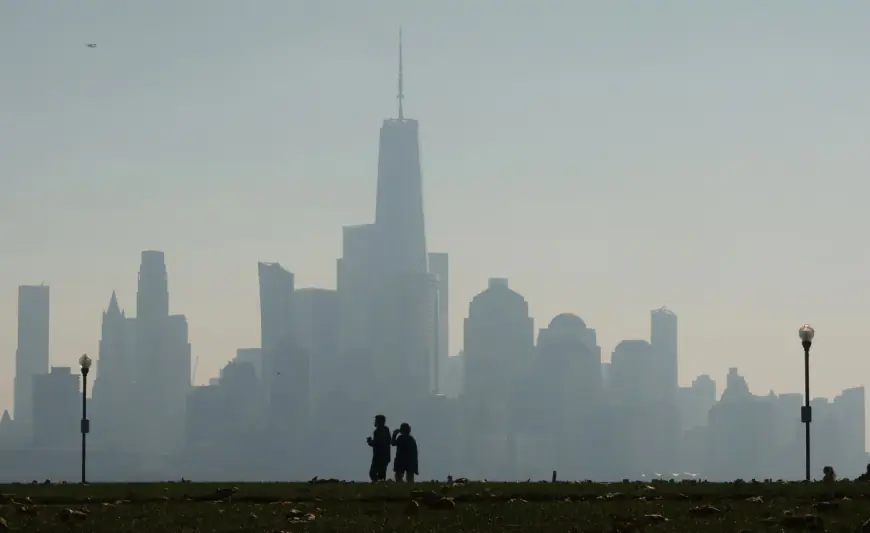 New Jersey wildfires sending smoke, poor air quality to NYC