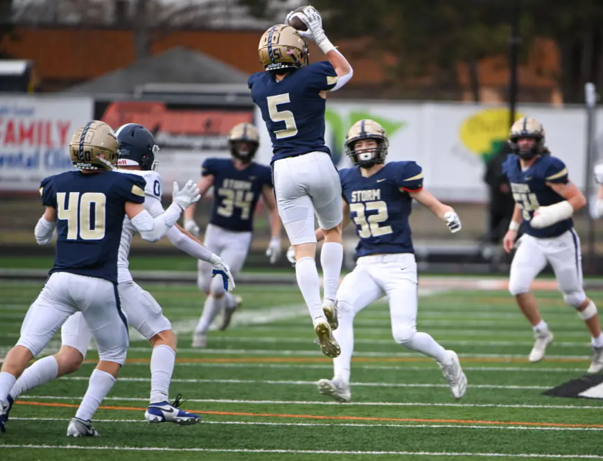 High school football: Chanhassen eliminates St. Thomas Academy in Class 5A quarterfinals