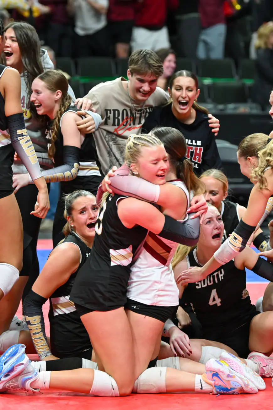 State volleyball: Lakeville South wins first state title in dramatic fashion