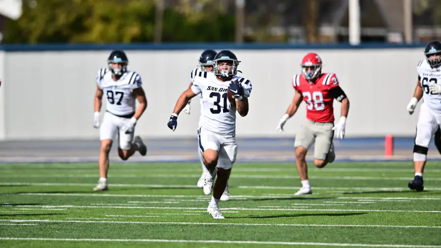 Toreros Earn First Road Win, Beat Dayton 16-10