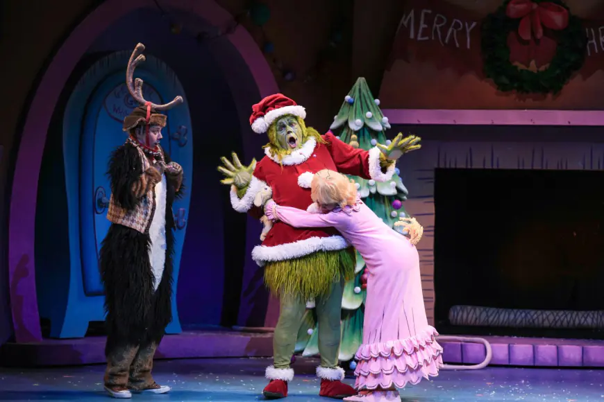 Review: Children’s Theatre makes ‘Grinch’ a transformative tale