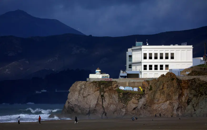 At Lands End in San Francisco, a 78-year-old landmark is still bending light using ancient technology 