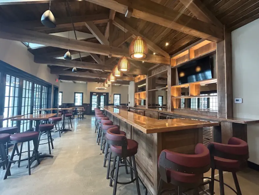 Blackbirds Tavern in Voorheesville opens for business