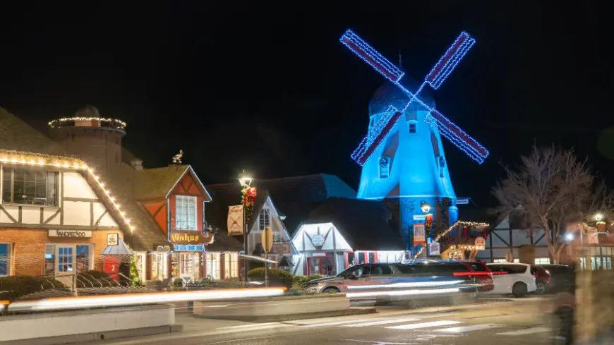 California's 'best' Christmas town gearing up for annual holiday festival