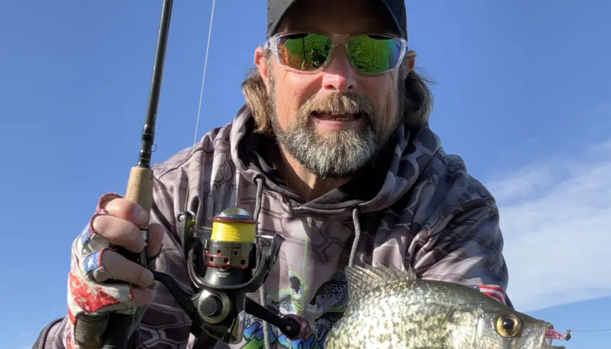 Chicago fishing: Fall crappie while ice fishing is not in sight