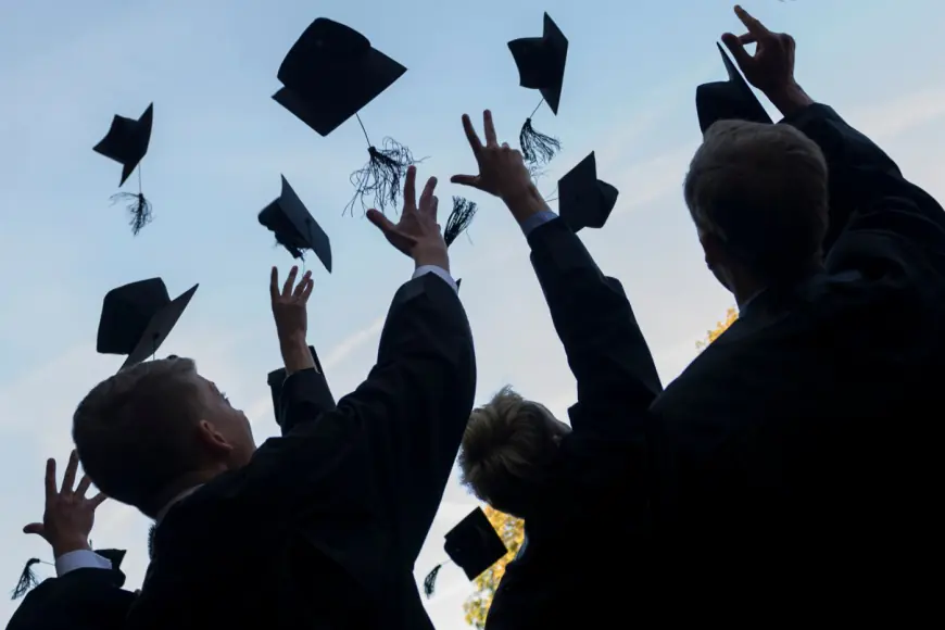 Opinion: Grade inflation is spreading from high school to college — and that hurts learning