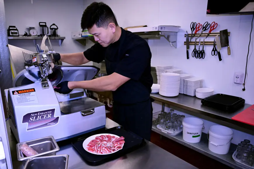 Chef Peter Ho trades in Michelin-recommended Oak for Korean hot pot