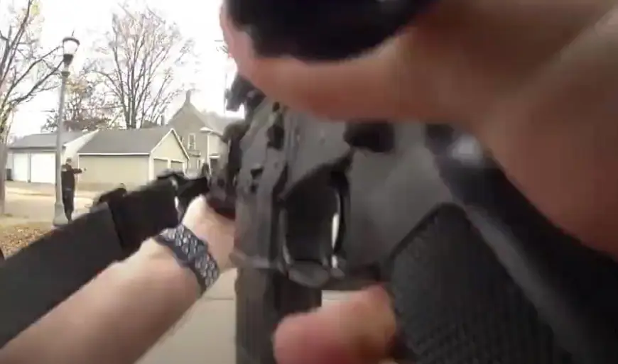 St. Paul police shooting: Body cam footage shows encounter with armed homicide suspect