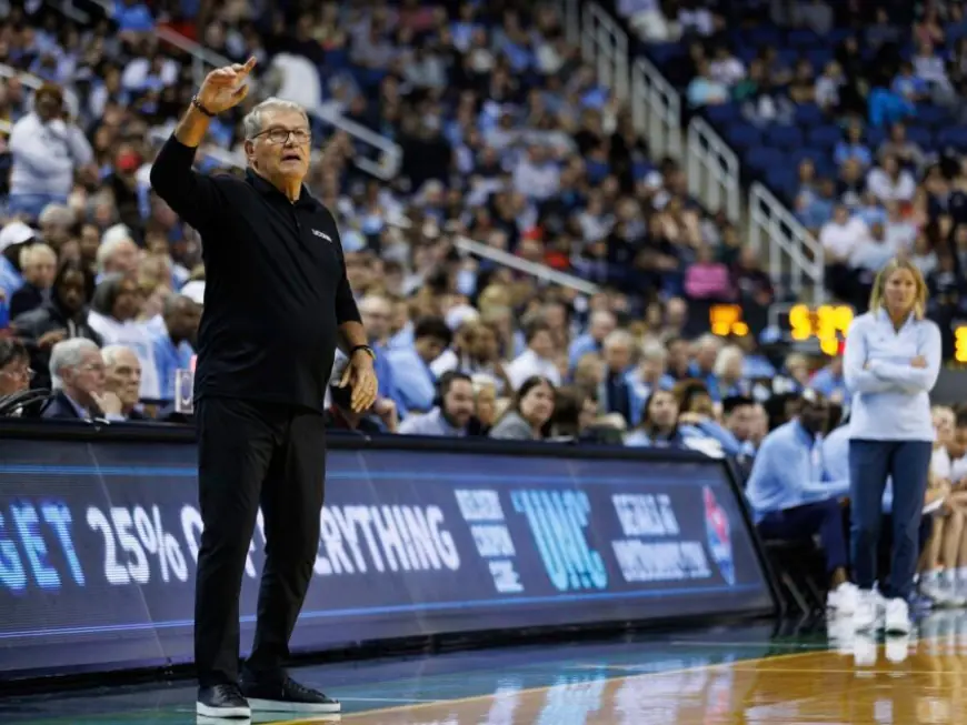 UConn’s Geno Auriemma ties NCAA Division I record with 1,216th win as No. 2 Huskies top No. 14 UNC