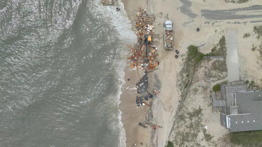 Sixth beach house collapses in North Carolina's Outer Banks in the past 6 months