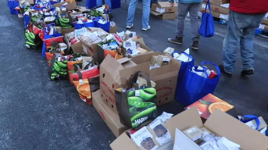 Lansingburgh Boys and Girls Club hosts drive-through pantry