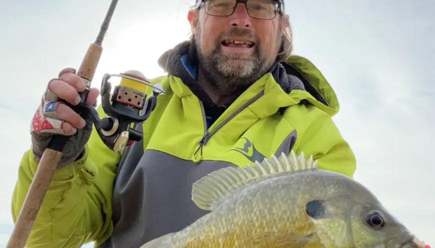 Chicago fishing: Hints of lakefront perch, no hints of ice, yet