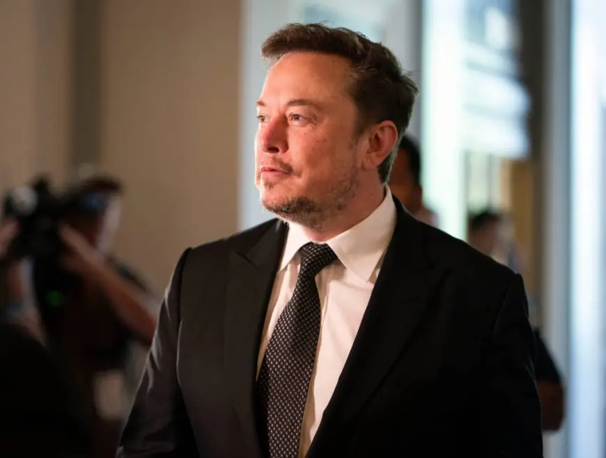 Elon Musk and Vivek Ramaswamy suggest DOGE will end work-from-home for federal employees