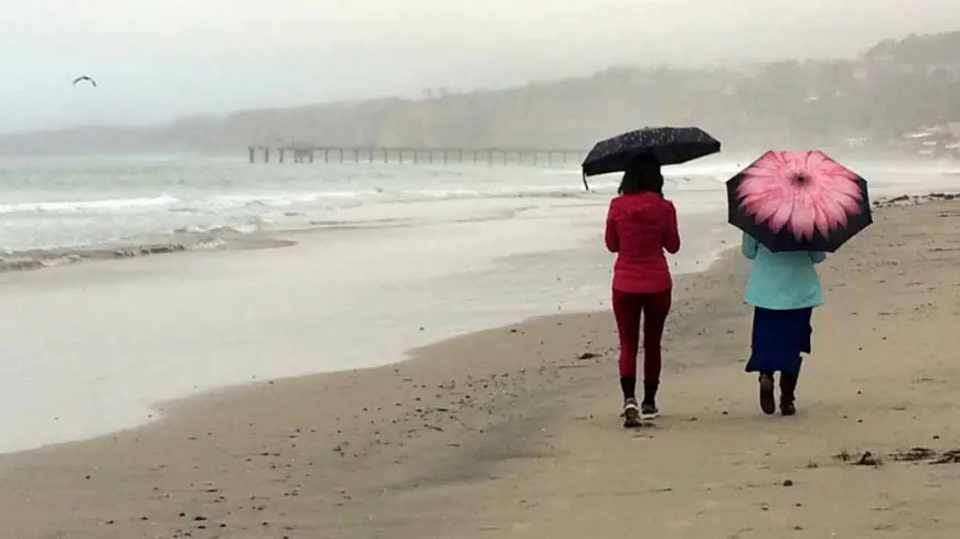 Light Rain to Continue into Sunday Afternoon Across San Diego Region