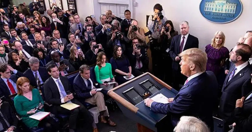 Trump May Kick Establishment Media Out of White House Briefing Room, Make Seats for New Media