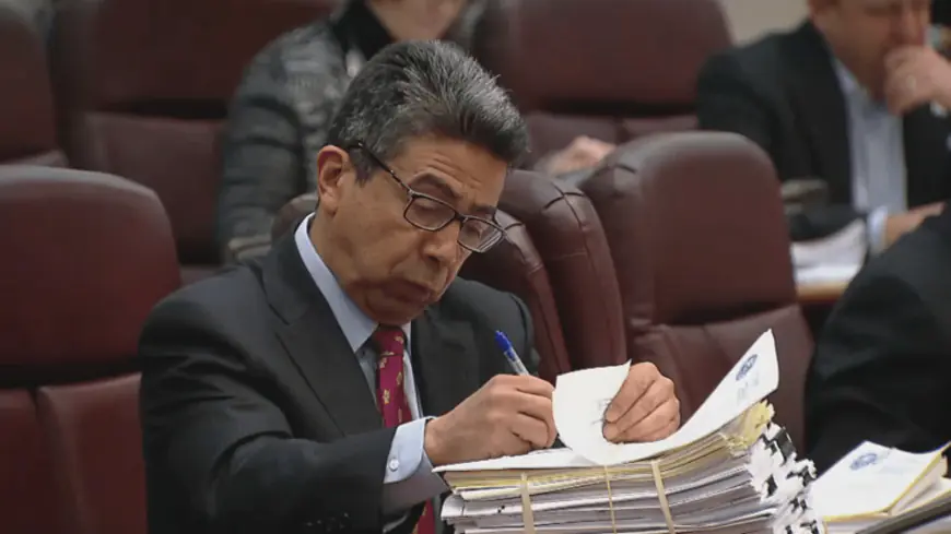 Ex-Ald. Danny Solis continues third day of testimony in Madigan trial