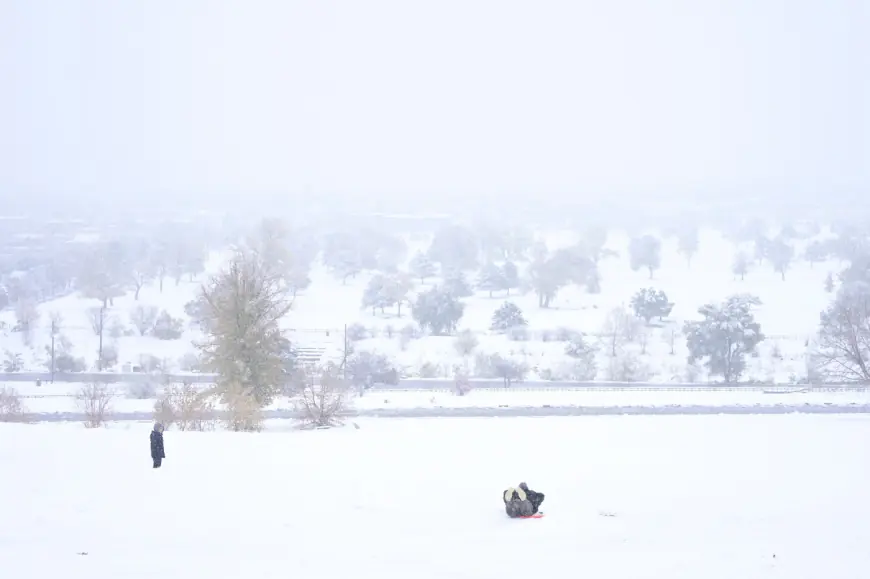 How much more snow will pre-Thanksgiving storm bring to Denver, mountains — and when will it stop?