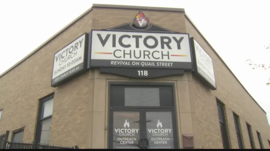 Victory Church hosts Thanksgiving meal distribution