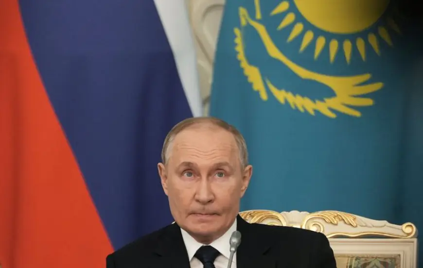 Ukraine flag appears on big screen during Putin visit to Kazakhstan