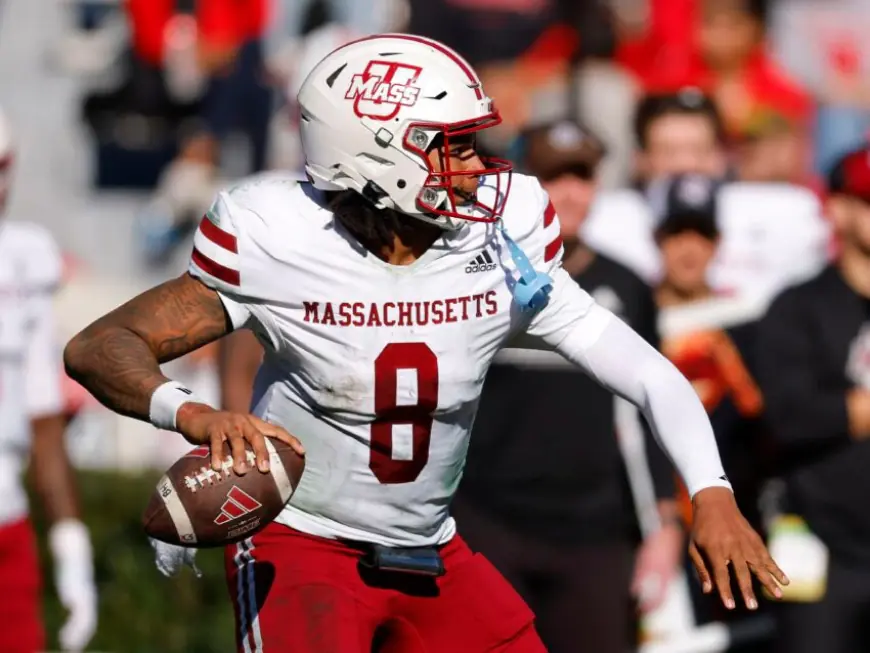 UConn blunts UMass upset bid topping Minutemen 47-42