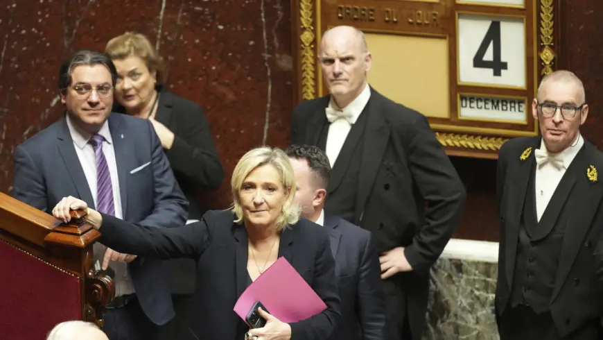 French lawmakers oust the prime minister after just 91 days, toppling the government