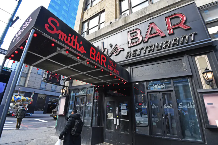 Iconic old-New York dive, Smith’s Bar, to be replaced by weed dispensary near Times Square