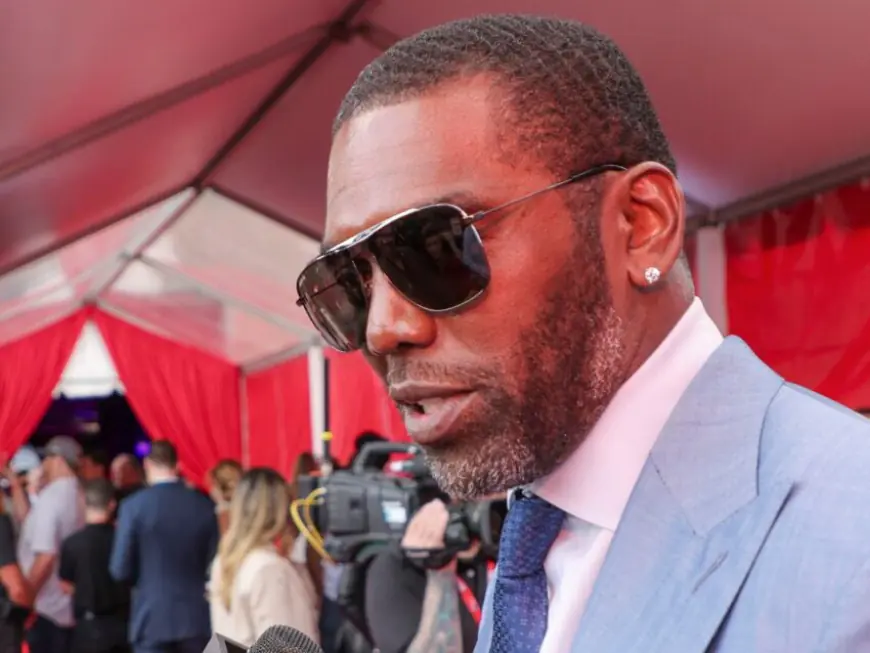 Former Patriots WR Randy Moss taking leave of absence from ESPN to deal with health issue