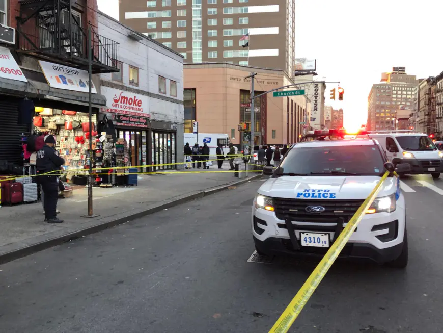 SoHo street vendor shot in back in unprovoked attack: NYPD