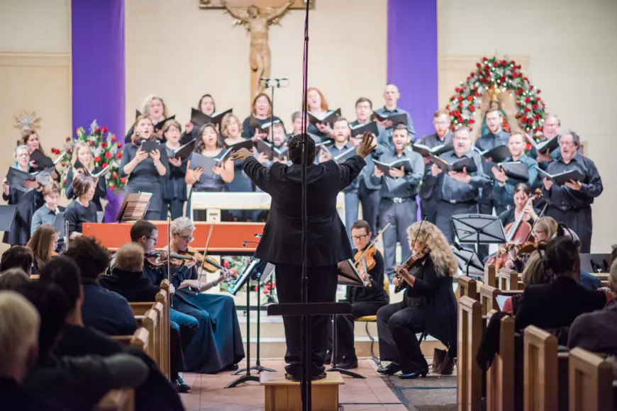 This weekend, Latin American Baroque meets modern at choral ensemble Border CrosSing’s Christmastime shows